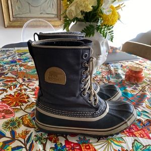 Sorel boots size 7